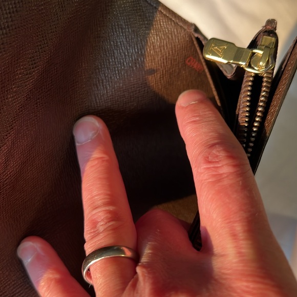 excellent use condition Louis Vuitton - Picture 5 of 9